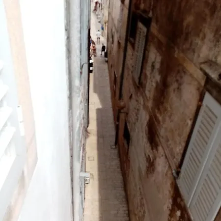 San Eleuterio Gostinjska kuća