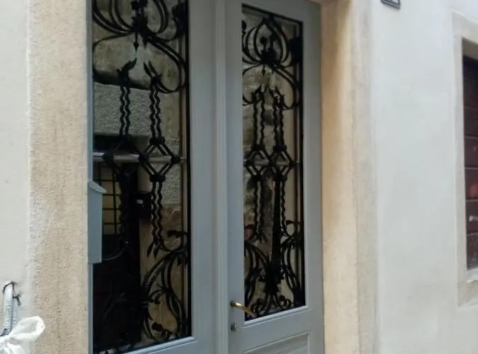 Guest house San Eleuterio 3*